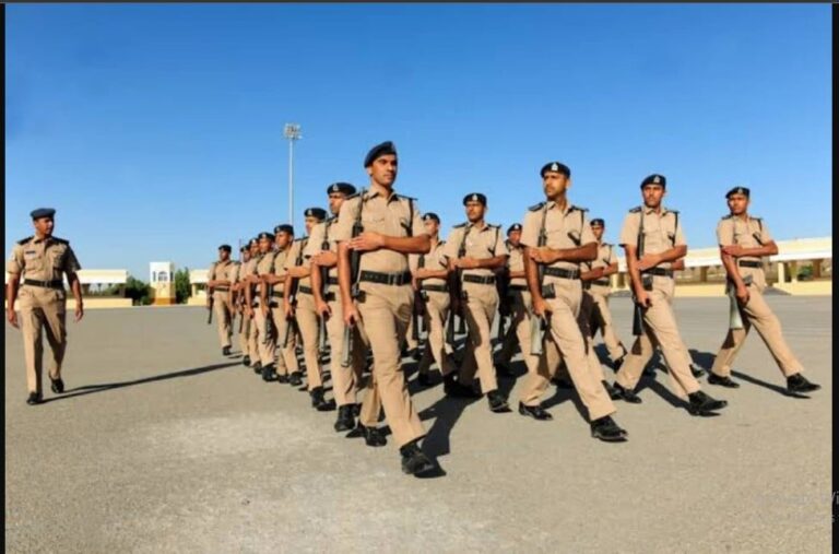 كم راتب الشرطي المستجد في سلطنة عمان؟.. وظائف شرطة عمان السلطانية لحملة مؤهل الحادي عشر