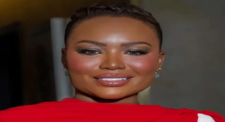 من هي خديجة معاذ
